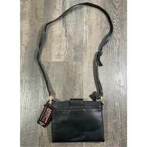 NEW STONE MOUNTAIN
Leather Crossbody 
Leather Crossbody Bag Bag